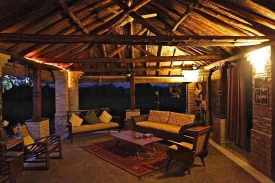 sarai-at-toria-panna