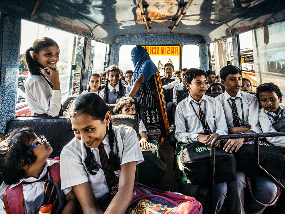 pexels-neosiam-618116