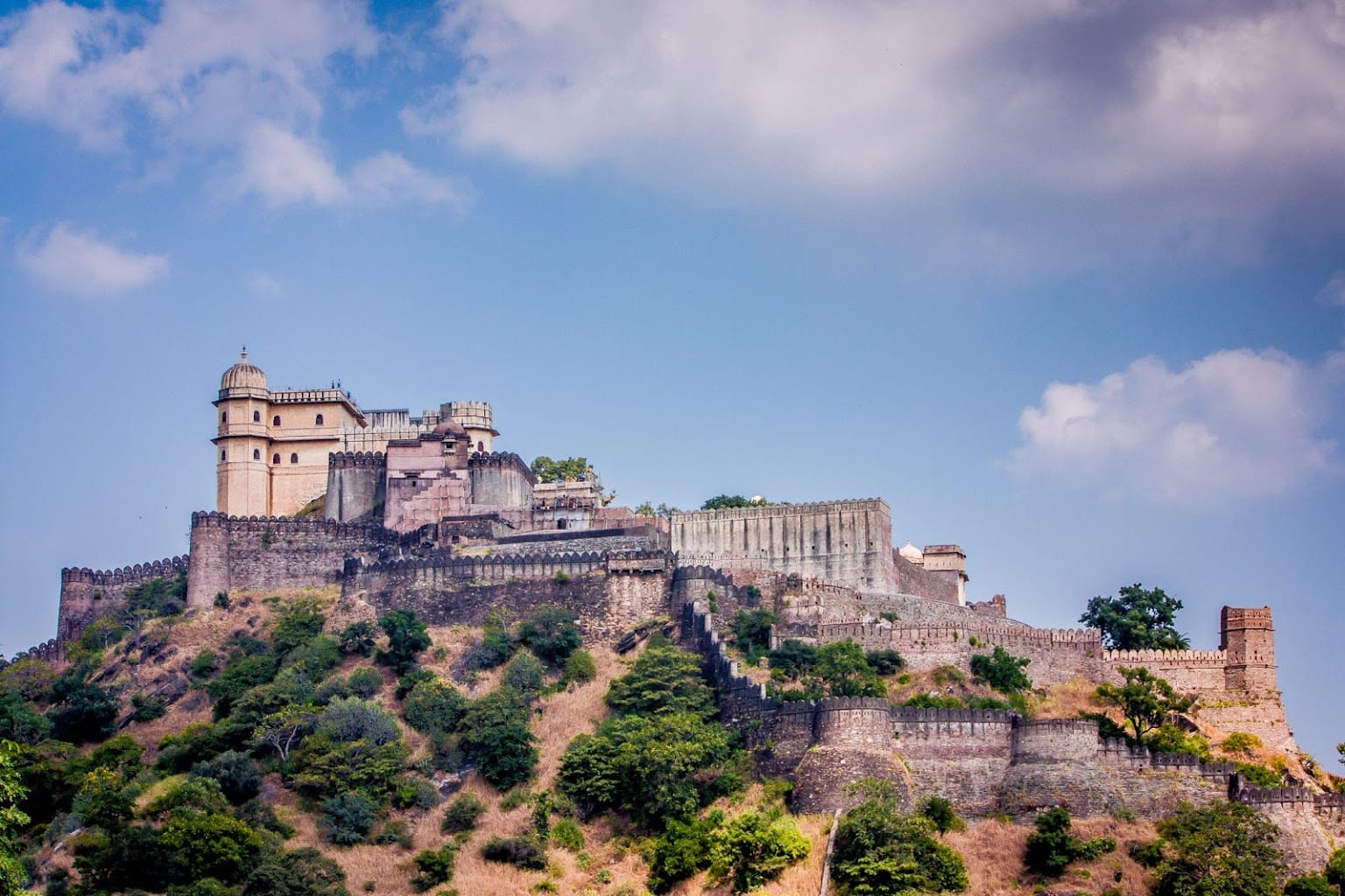 Udaivilas-Destination-Kumbhalgarh Fort